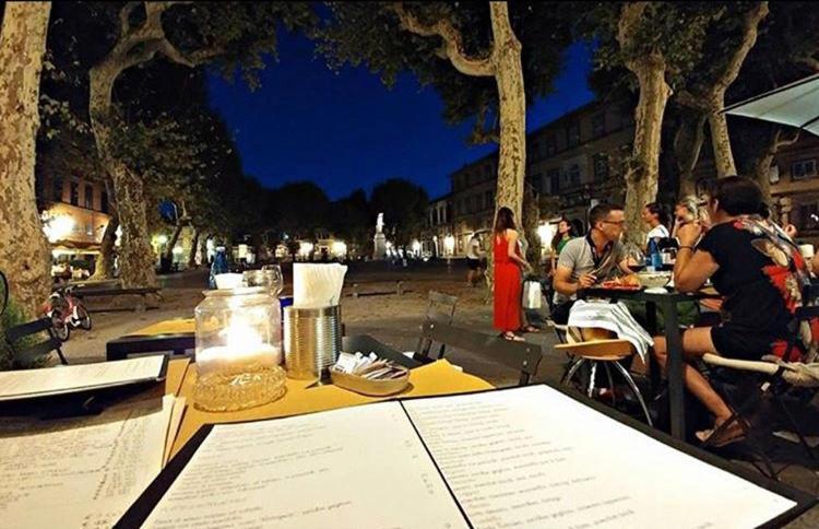 Piazza Napoleone Sweet Apartment Lucca Bagian luar foto